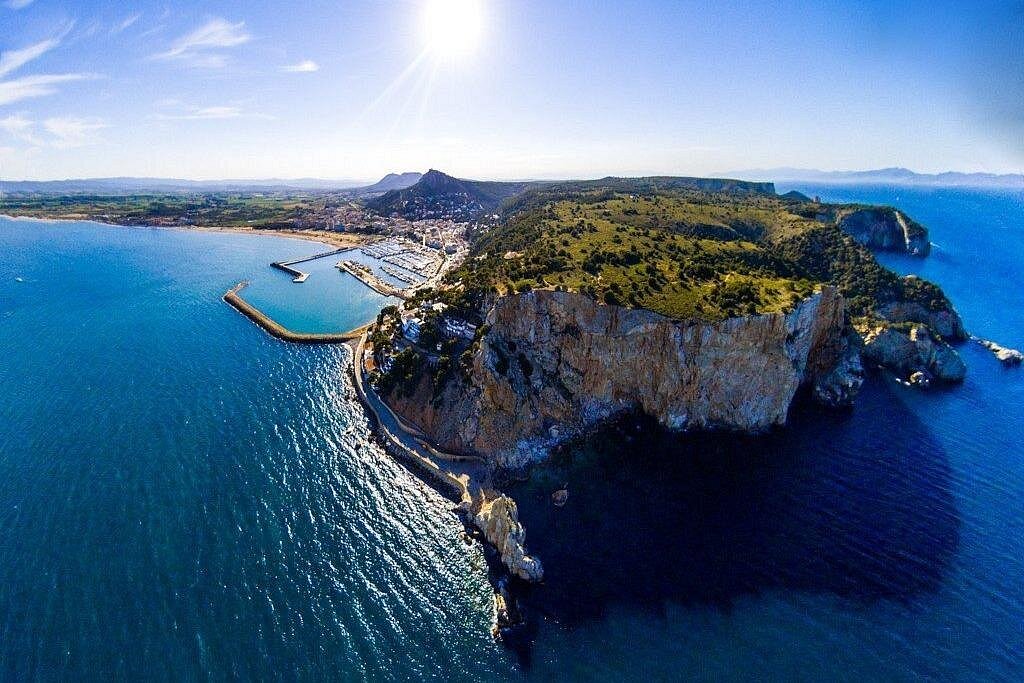 Gita in catamarano con vista sottomarina a l'Estartit e alle isole Medes.