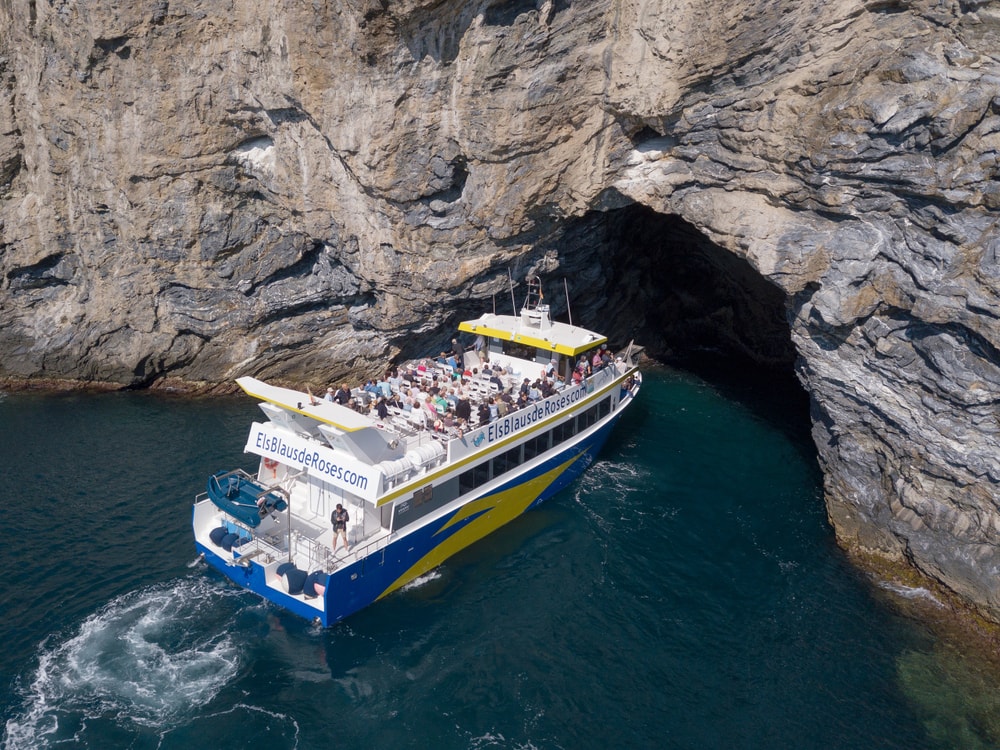 Tour in barca a Cap de Creus con sosta per fare il bagno con Els Blaus de Roses.