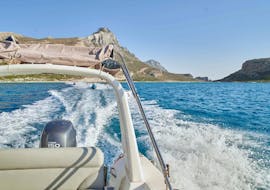 La nostra barca durante il Giro in barca privata da Falasarna alla Laguna di Balos e Gramvousa con Falassarna Activities Crete.