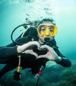 Discover Scuba Duiken in Sliema voor beginners met Malta Blue Diving.