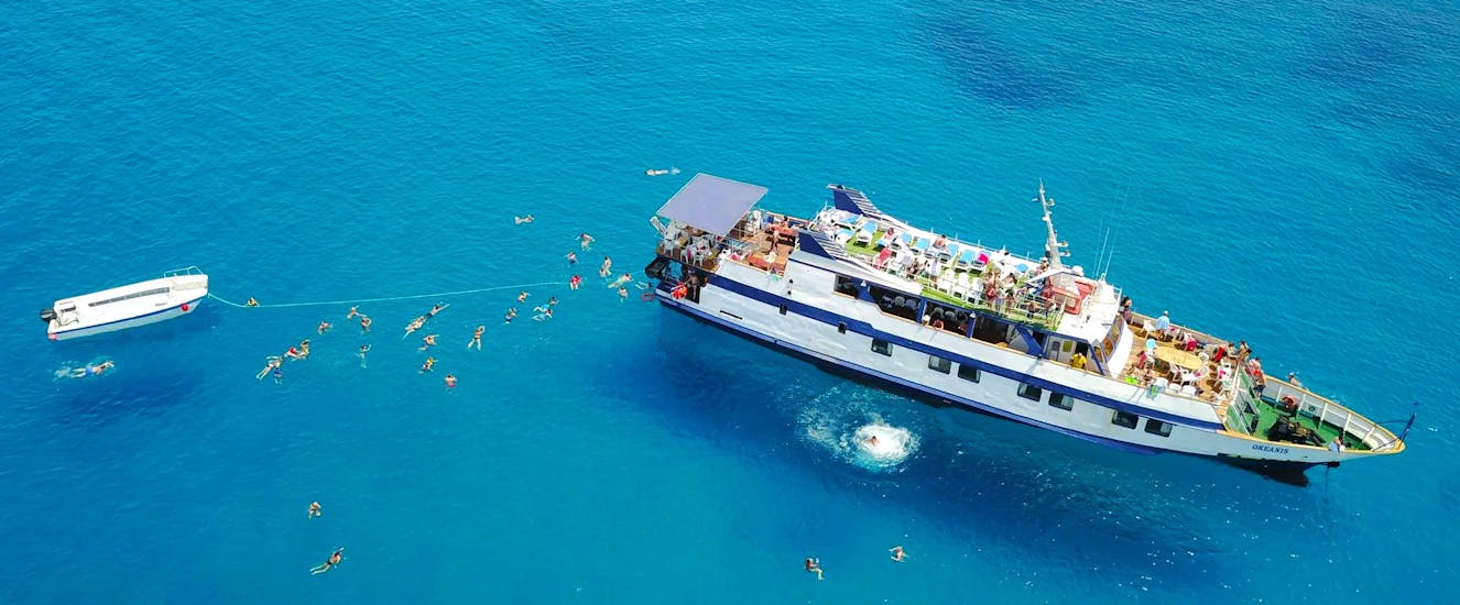 People enjoying a Boat Trip to the Zenobia Shipwreck & Blue Lagoon with Snorkeling & Lunch with Larnaca Napa Sea Cruises.