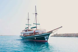 Gita in barca a Agia Napa con Larnaca Napa Sea Cruises.