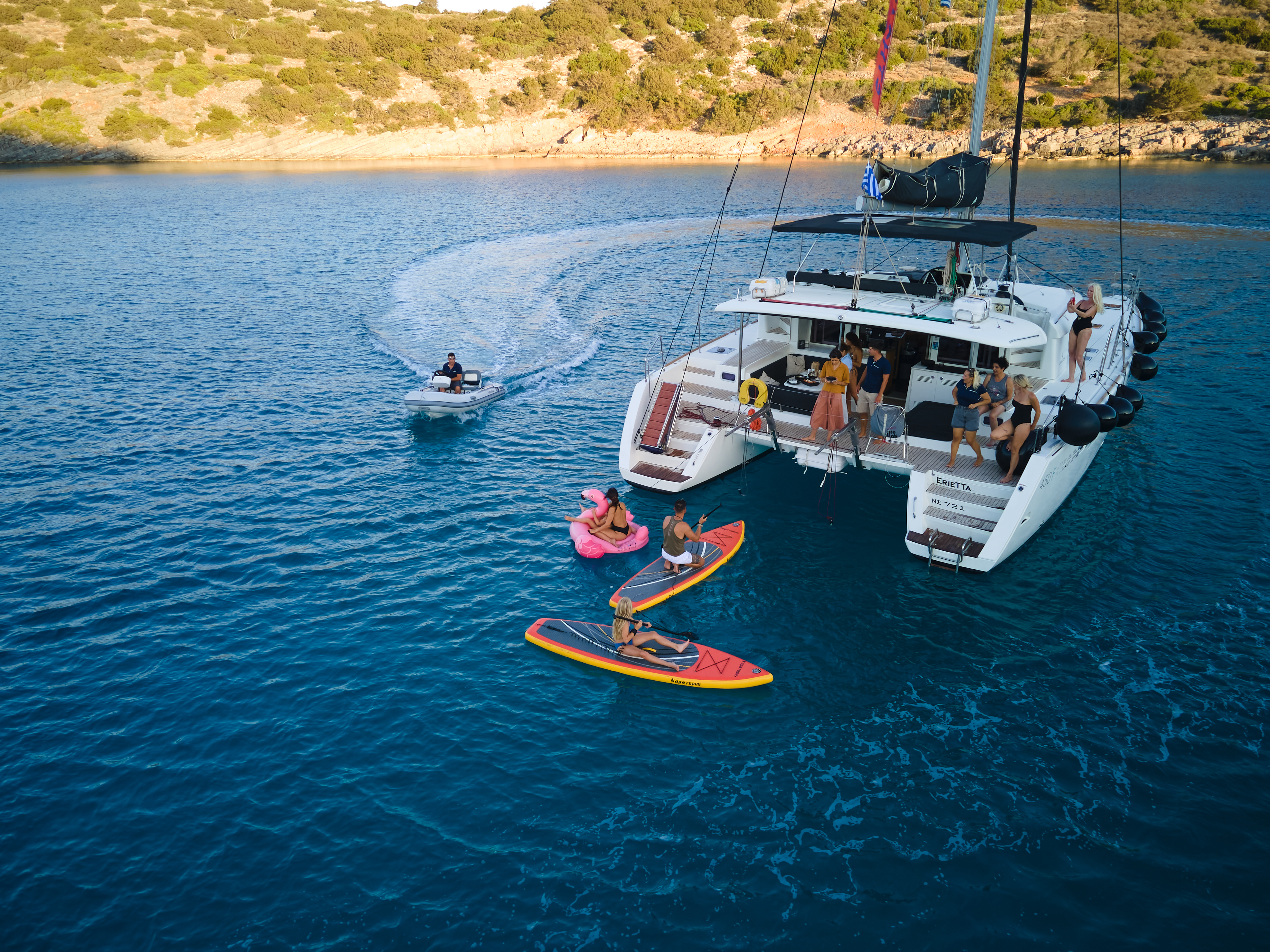 Katamarantour von Agios Nikolaos (Kreta) - Bay of Mirabello  & Schwimmen.