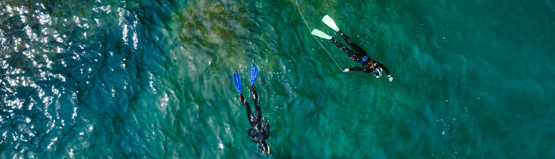Vue de l'Excursion snorkeling depuis Argelès-sur-Mer près de Cerbère-Banyuls avec Magellan Plongée Argelès-sur-Mer.