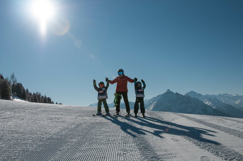 Privater Skikurs für Familien für Fortgeschrittene mit Ski- & Snowboardschule Innsbruck.