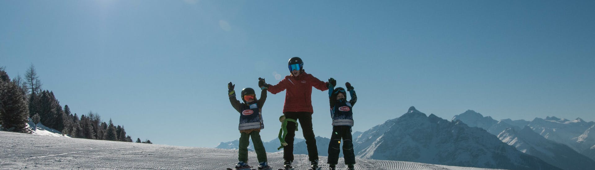 Privé-skilessen voor gezinnen voor gevorderden met Ski- & Snowboardschule Innsbruck.