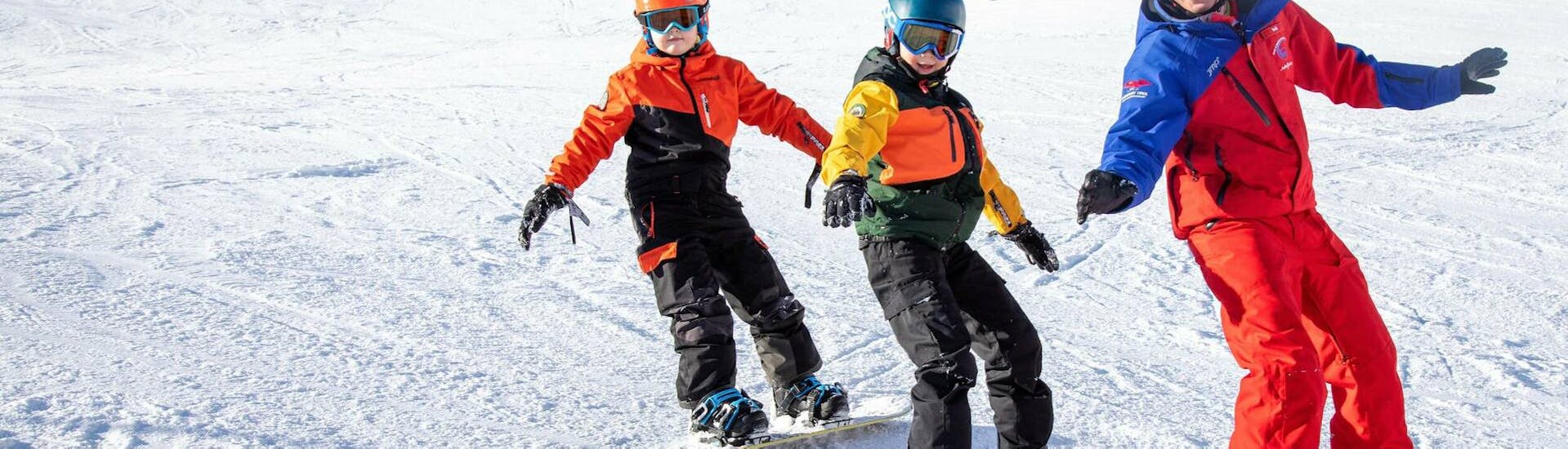 Private Snowboard Lessons for Kids in Galtür for All Ages from Skischule Silvretta Galtür.