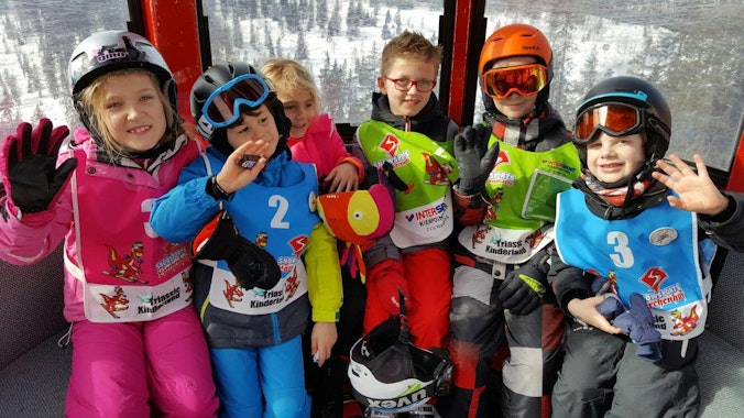 Kids Ski Lessons (5-13 y.) for Beginners - Full Day