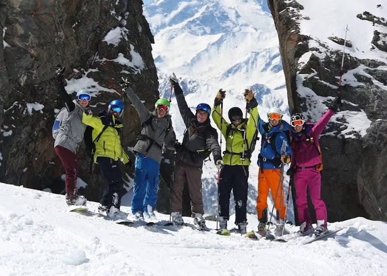 Adult Ski Lessons for beginners (from 14 y.) - Max 4 per group.