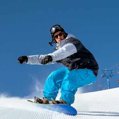 Private Snowboarding Lessons for Kids (from 8 y.) & Adults for Advanced Boarders
