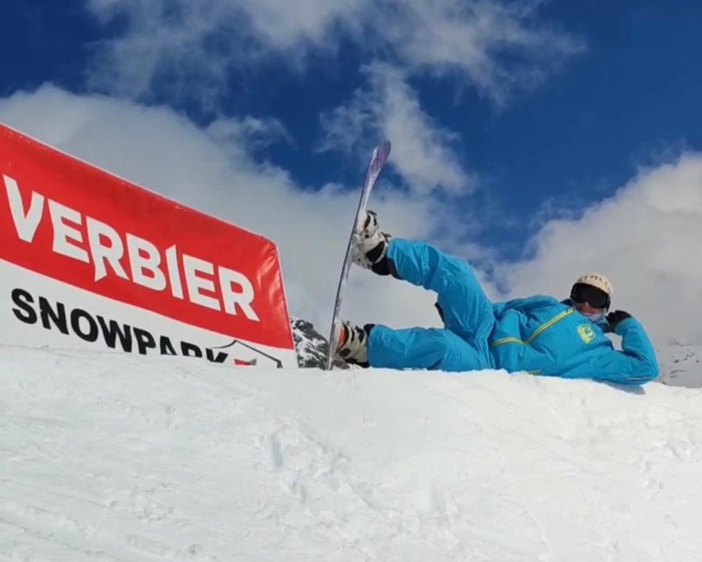 Privater Freestyle Snowboardkurs.