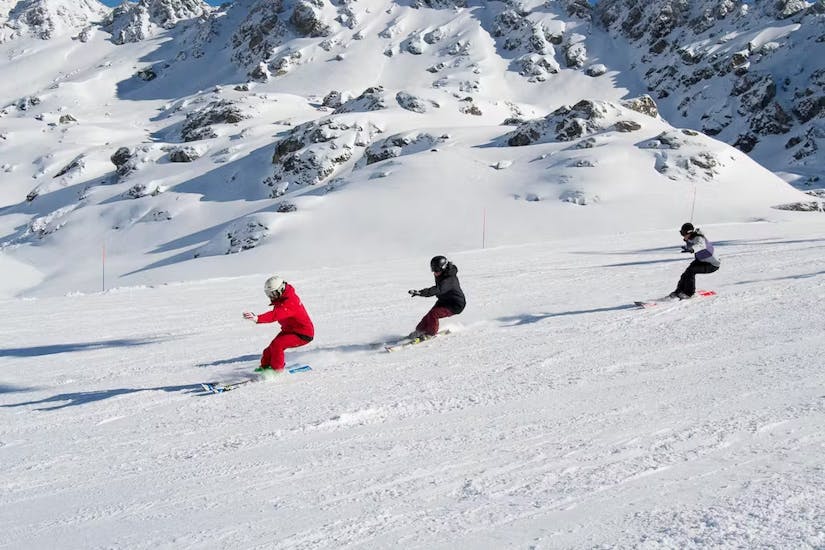 Ski Lessons for Teens (14-18 y.) for Advanced Skiers.
