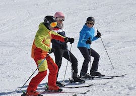 Clases de esquí para adultos a partir de 17 años para todos los niveles con Skischule & Bikeverleih AGE Ötz-Hochötz.