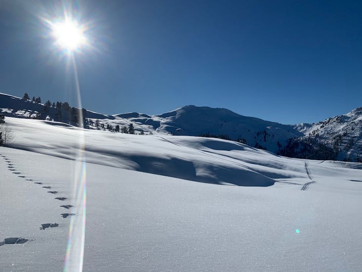 Die verschneiten Berge von Annaberg während dem Privaten Skikurs für Kinder (ab 6 J.) für Skifahrer mit Erfahrung.