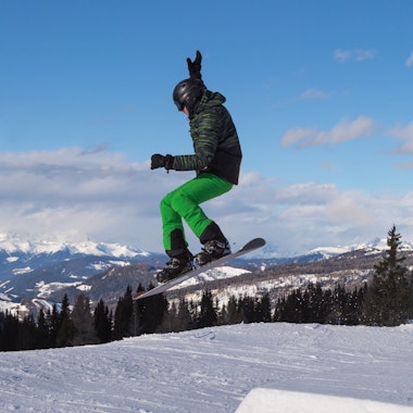 Snowboarding Lessons for Kids (7-14 y.) 'Young Boarder Zone 2' for Advanced Boarders