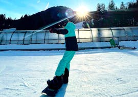 Cours particulier de snowboard dès 4 ans pour Tous niveaux avec Scuola di Sci Evolution 3 Lands Tarvisio.