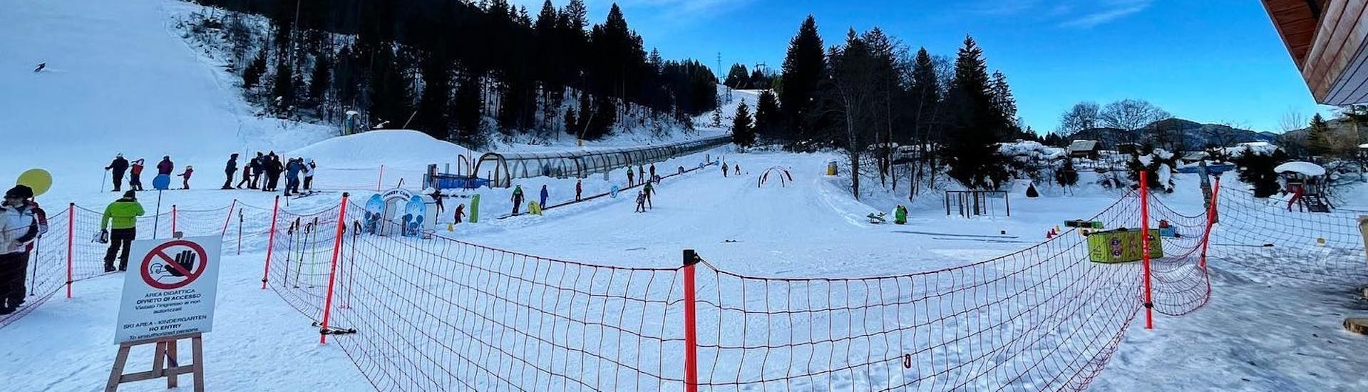 Kids Ski Lessons (3-5 y.) for First Timers - Evoland.