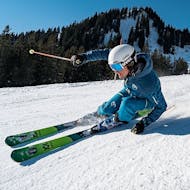 A picture of Hansi Kienle enjoying a descent during the Private Ski Lessons for Adults of All Levels from Hansi Kienle.