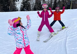Clases de esquí privadas para niños para todos los niveles con Scuola di Sci M-Sport Academy Val Brembana.