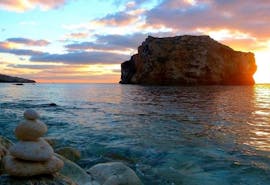 Gita in barca al tramonto alla Blue Lagoon e alla Laguna di Cristallo con soste per nuotare con Sea Life Cruises Malta.