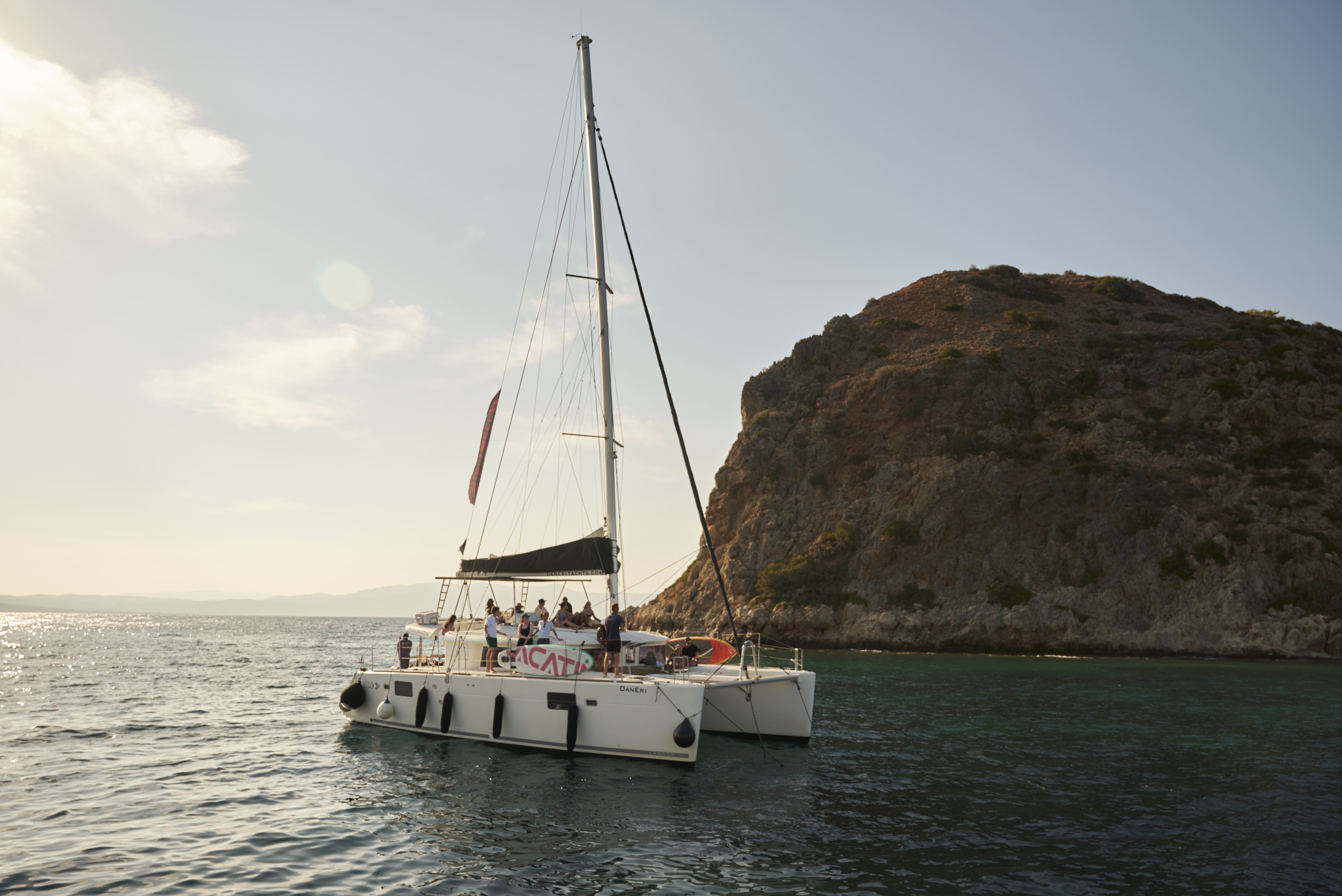 Gita in catamarano da Kolymvari a Antico Porto Veneziano di Chania  e bagno in mare.
