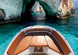 Gita privata in barca a Marathonisi (Turtle Island)  e bagno in mare con Mistral Rentals Zakynthos.