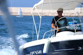 Privé boottocht naar Polignano a Mare met zwemmen & toeristische attracties met MonopoliBoat.