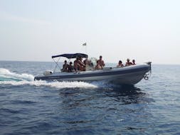 Privé boottocht naar Baia dei Turchi met zwemmen met Salento Gite in Barca.