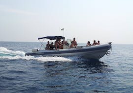 Private RIB Boat Trip from Otranto to Torre Sant'Andrea with Apéritif from Salento Gite in Barca.