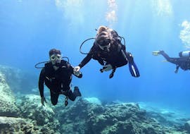A instructor and student do a dive during PADI Scuba Diver Course in Latchi for Beginners from Latchi Dive & Watersports Centre.