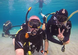 Two divers during PADI Open Water Diver Course for Beginners in Latchi from Latchi Dive & Watersports Centre.