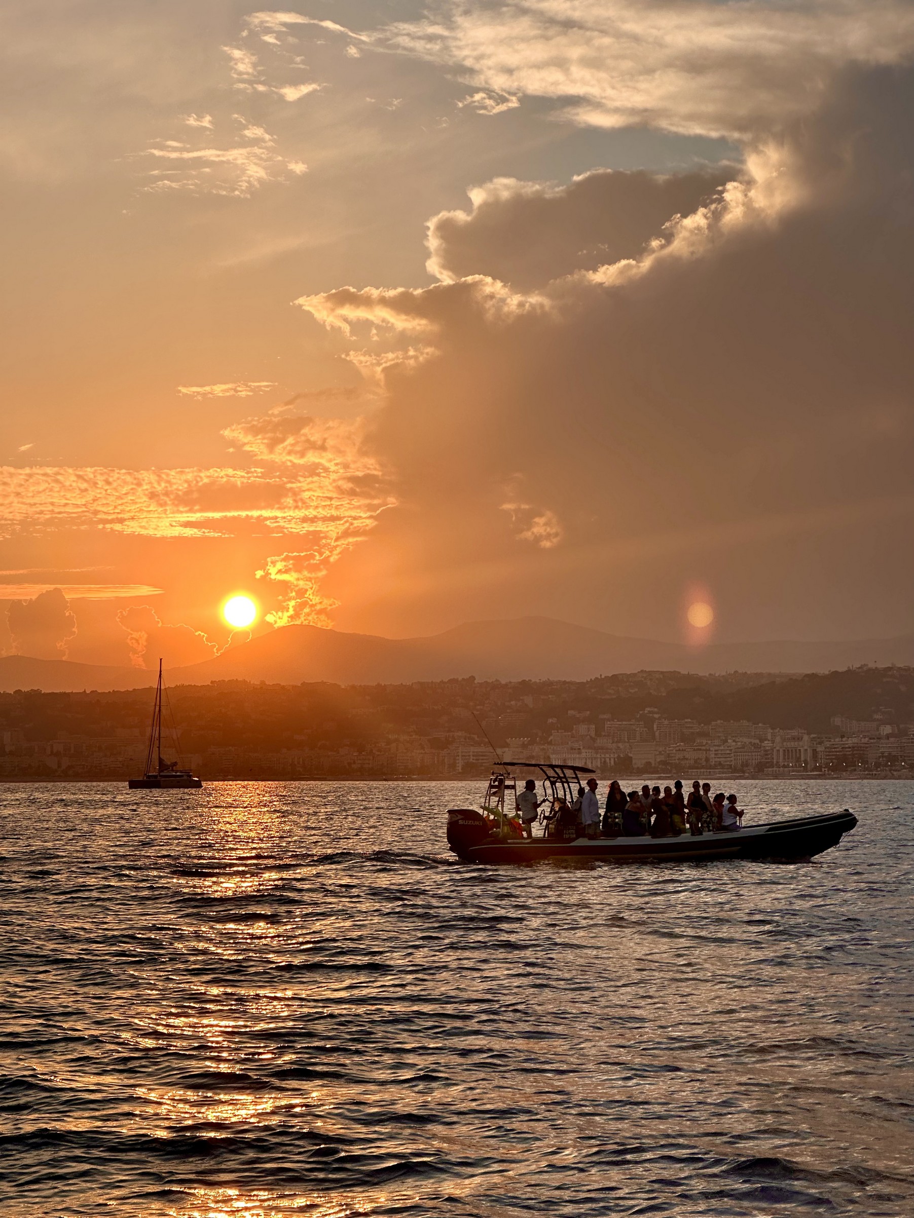 Gita in barca da Nizza a Côte d'Azur (Costa Azzurra)  e bagno in mare.