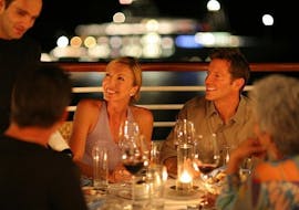 Balade en bateau - Paphos au Coucher du soleil & Fête avec Paphos Sea Cruises.