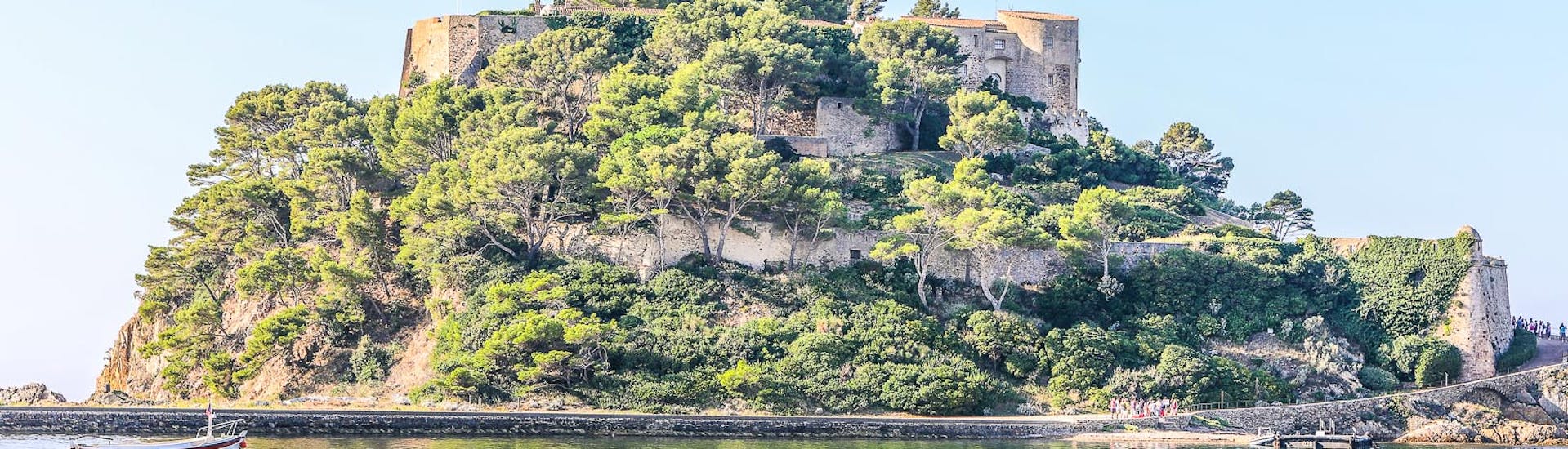 Beautiful landscape seen during the Latitude Verte Bormes-les-Mimosas' Boat Trip to Brégançon Port from Bormes-les-Mimosas.