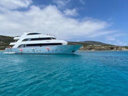 Balade en bateau - Baths of Aphrodite avec Baignade & Visites touristiques avec Paphos Sea Cruises.