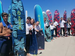 Surflessen (vanaf 6 j.) op Praia Grande met Soul Spot Surf School Praia Grande.