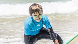 Cours privé de surf journée pour Enfants (6-12 ans) à Sagres avec Wavesensations Sagres.