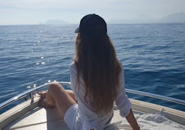Gita in barca privata al tramonto da Palermo a Mondello con skipper con Sea Tour Palermo.