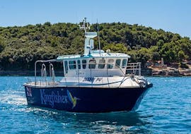 Boottocht van Pula naar Pula  & zwemmen met Pula Boat Tours Croatia.