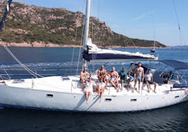 Segeltour - Capo Caccia  & Schwimmen mit Sailing in Sardinia Alghero.