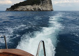 Gita in barca lungo il Golfo dei Poeti con soste per nuotare - Giornata intera con Venere Boat Tour Cinque Terre.