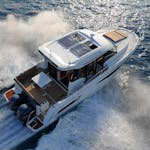 Boat Rental in Umag (up to 10 people) with Licence from Sea la Vie Charter Umag.