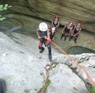 Leichte Canyoning-Tour in Papigo (Papingo) - Nefeli-Schlucht mit Active Nature Epirus.