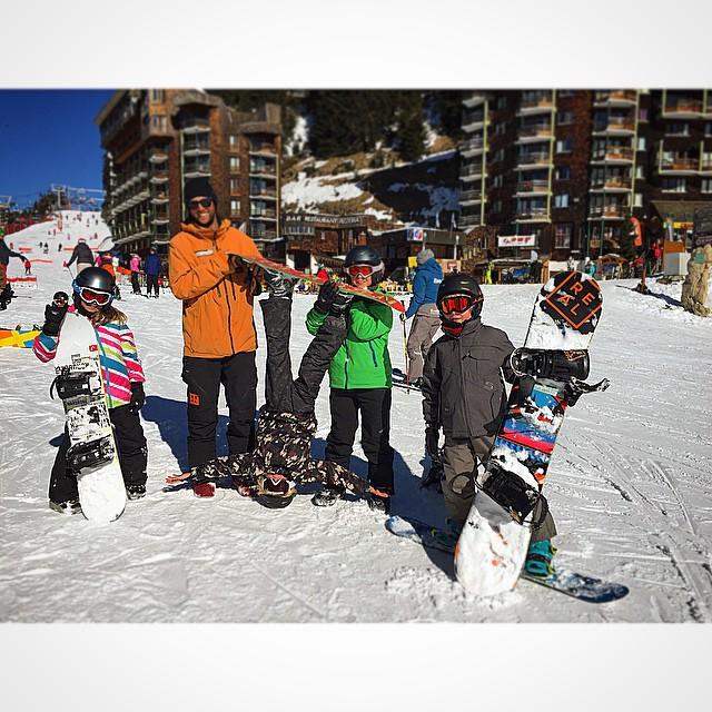 Kid's Christmas Snowboard Lessons!.