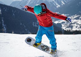 Clases de snowboard privadas para todos los niveles con TOP SECRET Ski- & Snowboard School Davos.