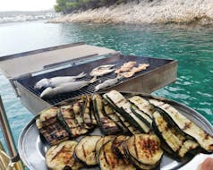 Paseo en barco a Korčula con Fish & Fun Korcula.