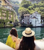 Giro turistico del Lago di Como in barca privata con aperitivo con Lake Como Boats.