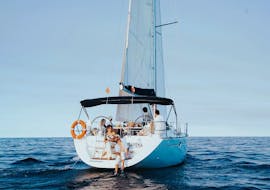 Gita privata in barca a vela con Bad Cat Sailing Platja d'Aro.