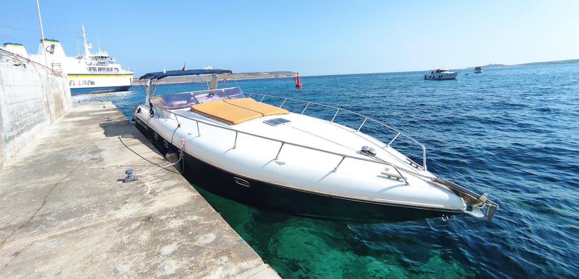The boat used during the Private Boat Trip in Comino with Snorkeling.