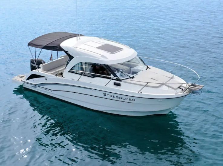 Boat Rental in Alcúdia (up to 9 people) with Quest Heroes Alcúdia.